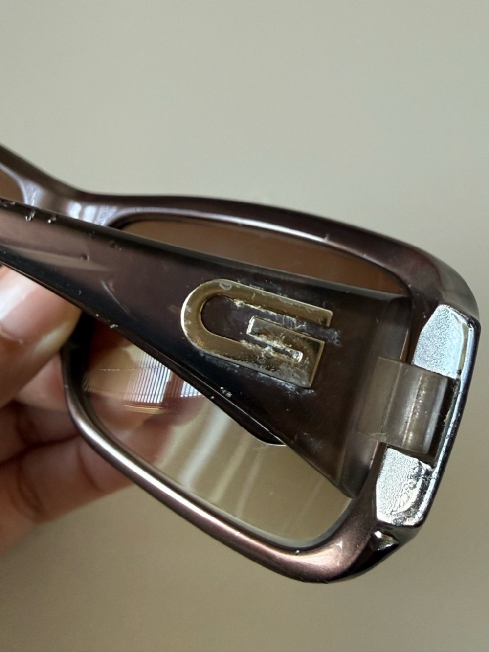 Gucci Sunglasses - Picture 7 of 17